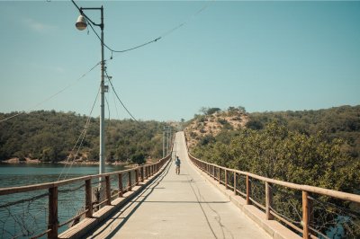 AI-generated travel thumbnail for El Naranjo