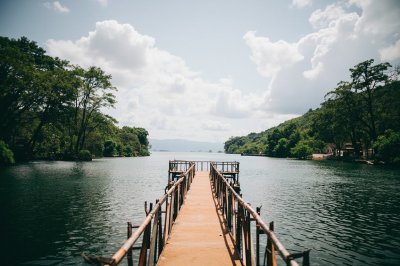 AI-generated travel thumbnail for El Viejo