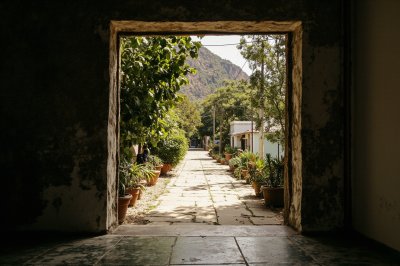 AI-generated travel thumbnail for El Zapotillo