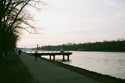 AI-generated travel thumbnail for Elizabethtown