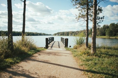 AI-generated travel thumbnail for Ellis County