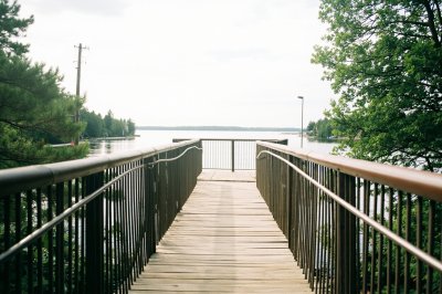 AI-generated travel thumbnail for Ely