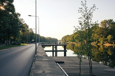 AI-generated travel thumbnail for Emkendorf