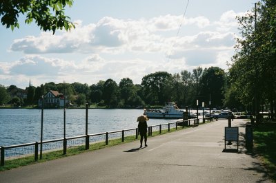 AI-generated travel thumbnail for Engeln