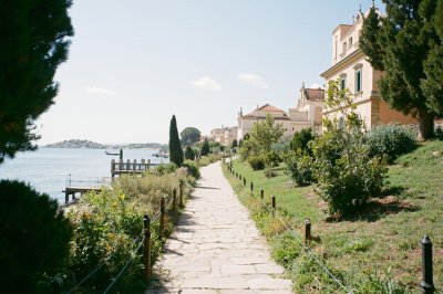 AI-generated travel thumbnail for Enna