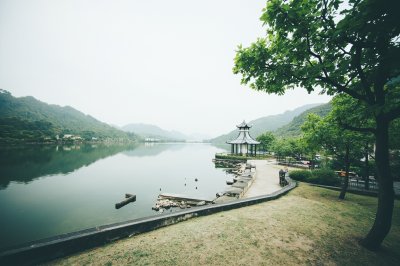 AI-generated travel thumbnail for Enshi Tujiazu Miaozu Zizhizhou