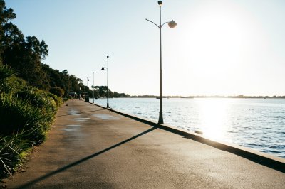 AI-generated travel thumbnail for Ethelton
