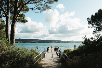 AI-generated travel thumbnail for Ettalong Beach