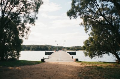 AI-generated travel thumbnail for Everard Park