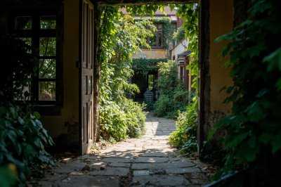 AI-generated travel thumbnail for Făget