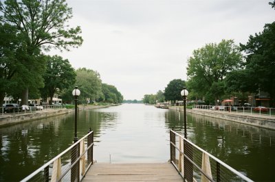 AI-generated travel thumbnail for Fairview Heights