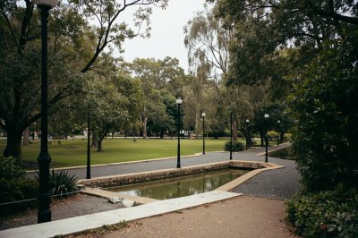 AI-generated travel thumbnail for Farrer