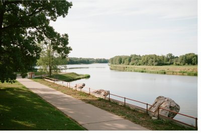 AI-generated travel thumbnail for Faulkton