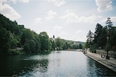 AI-generated travel thumbnail for Feldkirchen District
