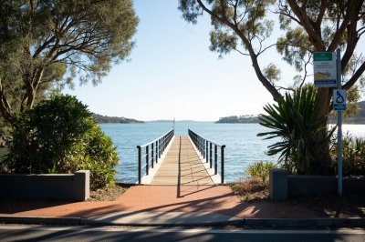 AI-generated travel thumbnail for Fennell Bay