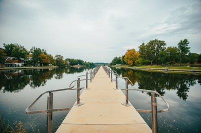 AI-generated travel thumbnail for Fenton