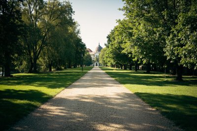 AI-generated travel thumbnail for Finningen