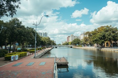 AI-generated travel thumbnail for Florencio Varela