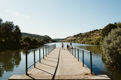 AI-generated travel thumbnail for Fóios