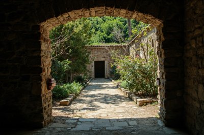 AI-generated travel thumbnail for Fontanarosa
