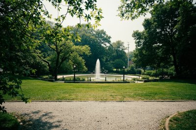 AI-generated travel thumbnail for Fort Wadsworth
