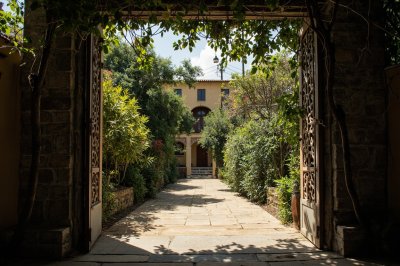 AI-generated travel thumbnail for Fraccionamiento Hacienda del Bosque