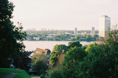 AI-generated travel thumbnail for Frankfurt am Main