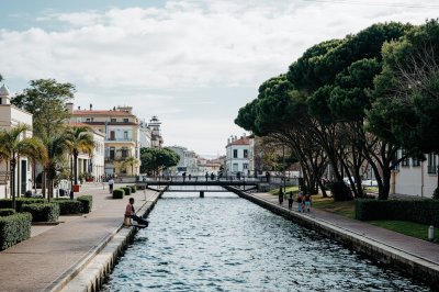 AI-generated travel thumbnail for Funchal