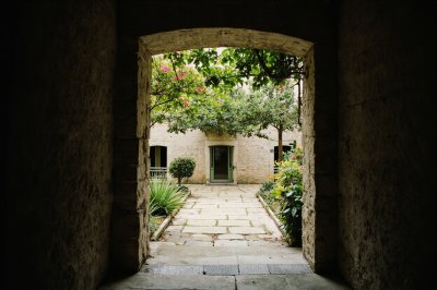 AI-generated travel thumbnail for Gaglianico