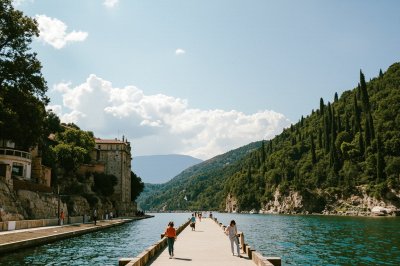 AI-generated travel thumbnail for Gap