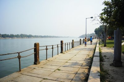 AI-generated travel thumbnail for Gariadhar