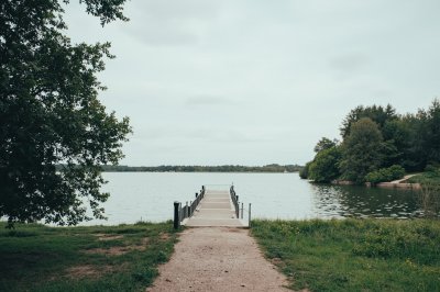 AI-generated travel thumbnail for Gârliciu