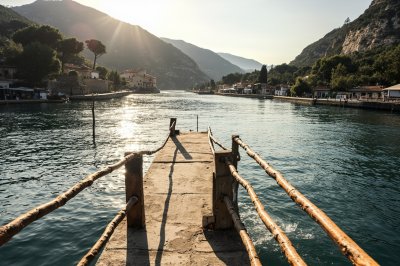 AI-generated travel thumbnail for Gattières