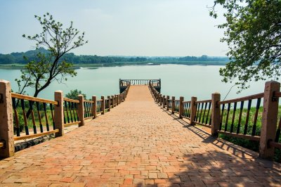 AI-generated travel thumbnail for Gaurela