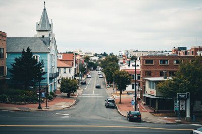 AI-generated travel thumbnail for Geelong