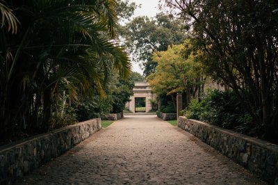 AI-generated travel thumbnail for General Villegas