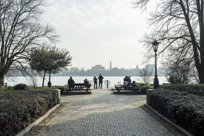 AI-generated travel thumbnail for Gent