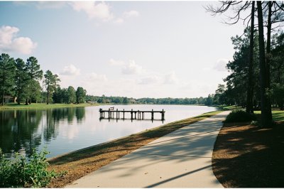 AI-generated travel thumbnail for Glennville
