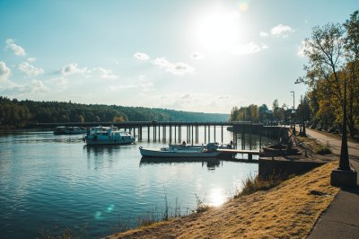 AI-generated travel thumbnail for Golyshmanovskiy Rayon