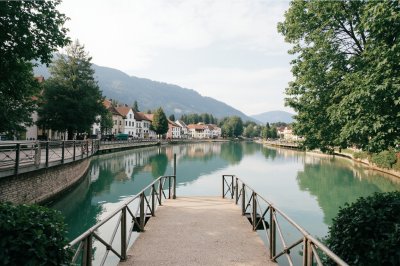 AI-generated travel thumbnail for Gosau