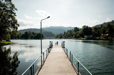 AI-generated travel thumbnail for Göss