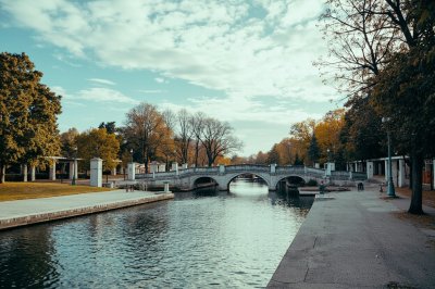 AI-generated travel thumbnail for Grad Varaždin