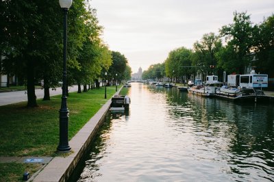 AI-generated travel thumbnail for Granze