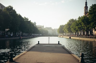 AI-generated travel thumbnail for Graz