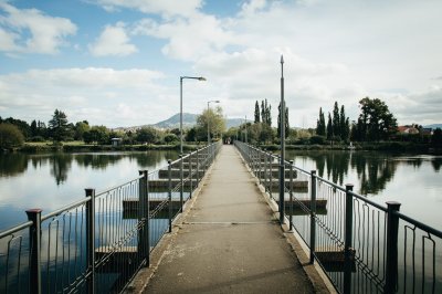 AI-generated travel thumbnail for Guijuelo