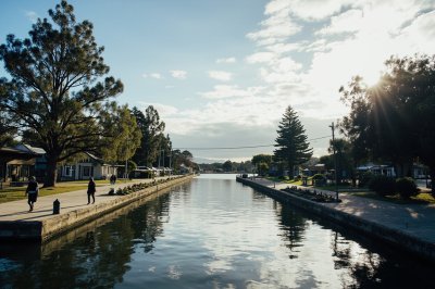 AI-generated travel thumbnail for Hadspen