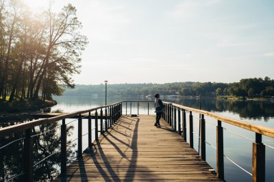 AI-generated travel thumbnail for Handlová