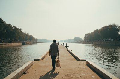 AI-generated travel thumbnail for Hapur