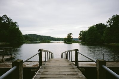 AI-generated travel thumbnail for Hart County
