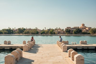AI-generated travel thumbnail for Hassi Messaoud